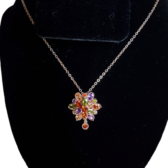 Jewelry - cubic zirconia flower necklace